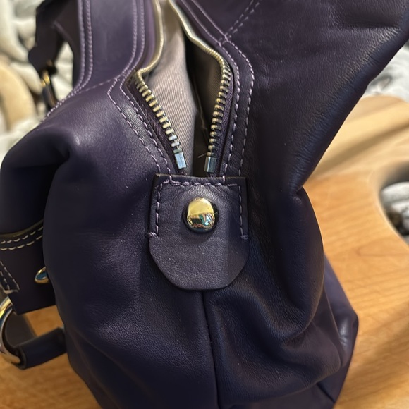 Coach buckle handbag - Picture 10 of 16